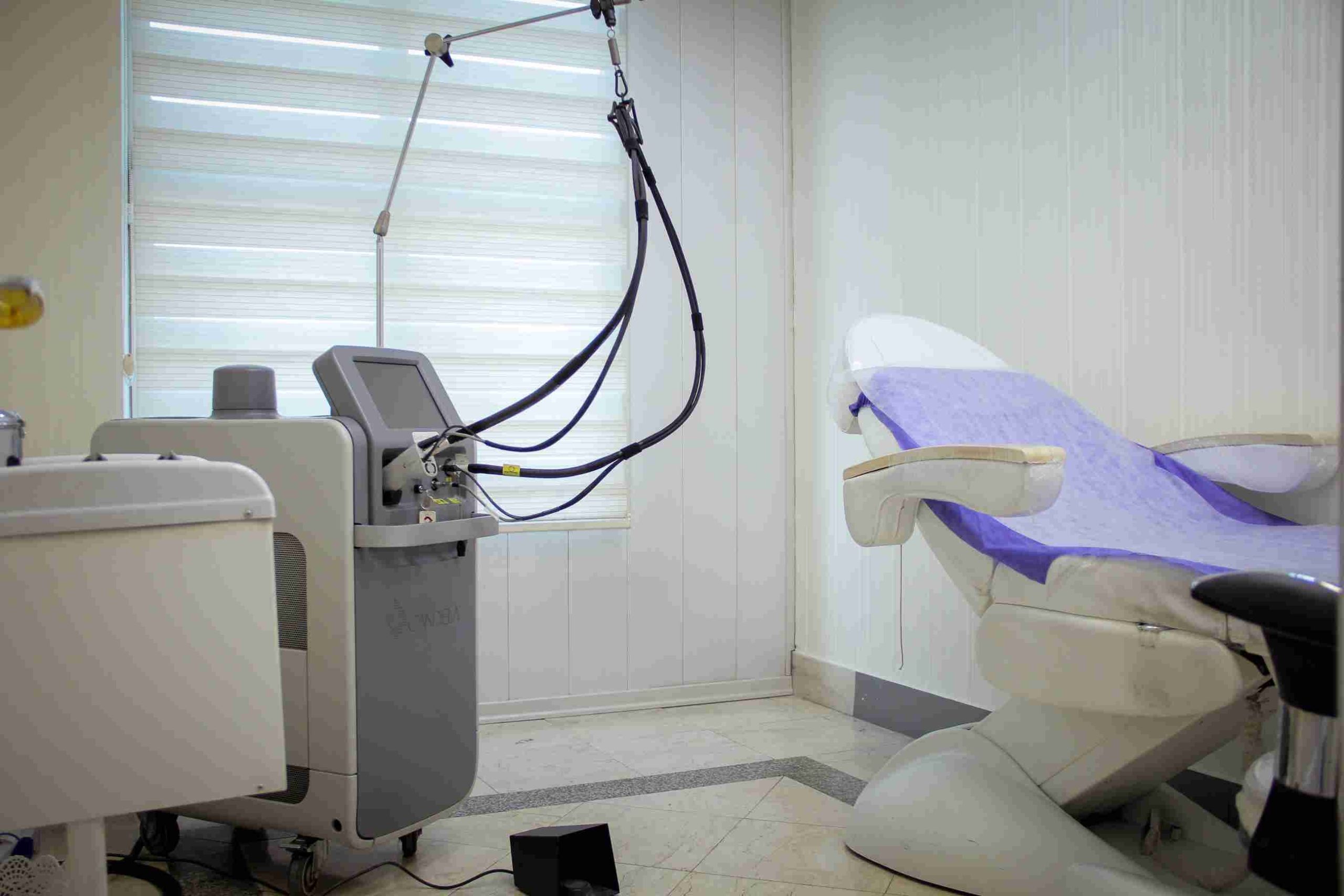 ۲۲۱۲۸۸۰b1aa3-e1f9-4992-bae7-01be45967f82.jpg23