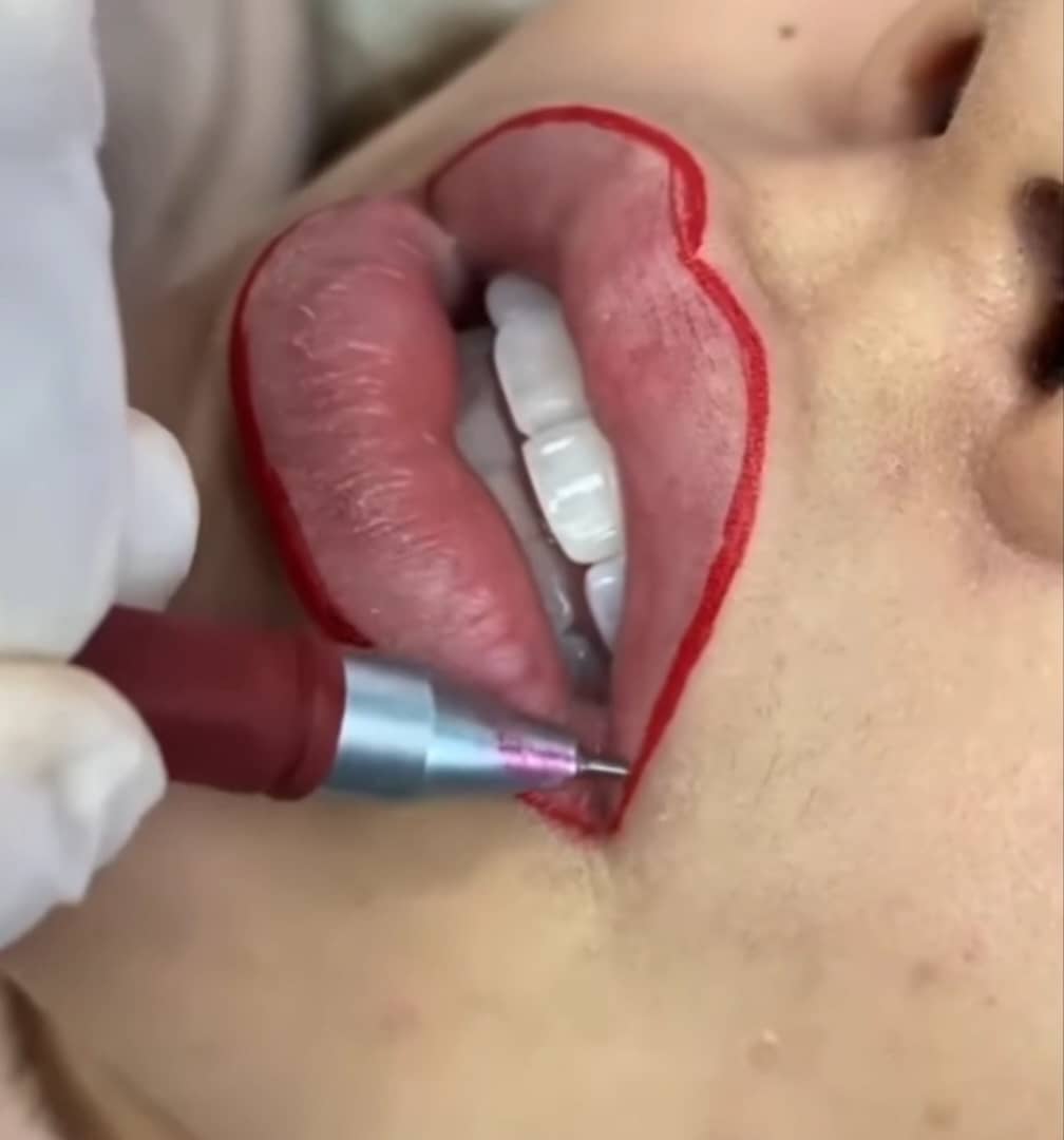 ۶۰ea8a20-ba09-4f00-88b7-22fd158a0969