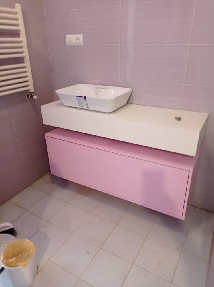 b6c8f17f-3ade-46ce-aa66-20dc47886b5a-1