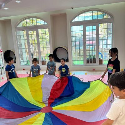 f27c6d09-c4c6-4b9f-8a8e-eeef966480a0