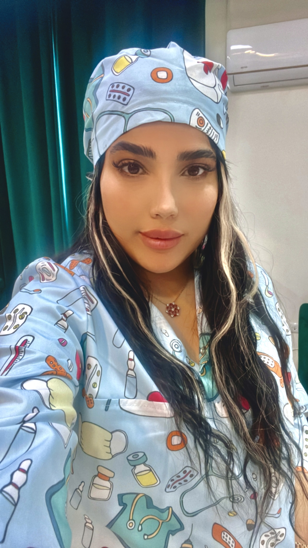 C9D22329-972C-4E58-A7F7-A7AC3D002B05