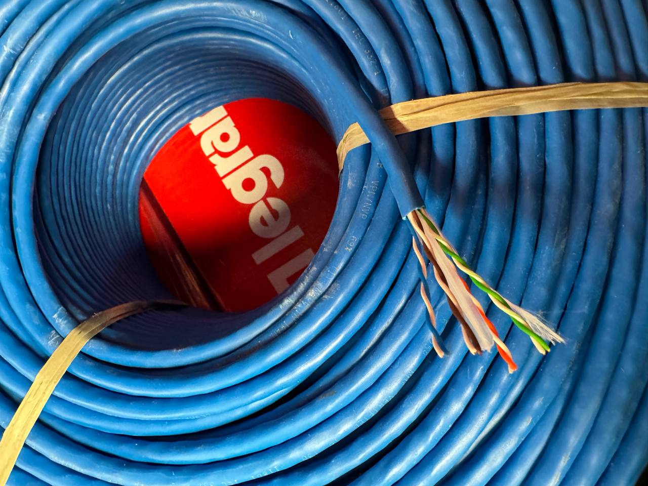 ۶۹e6c3d8-7076-4d48-b123-77727ec7a2b6