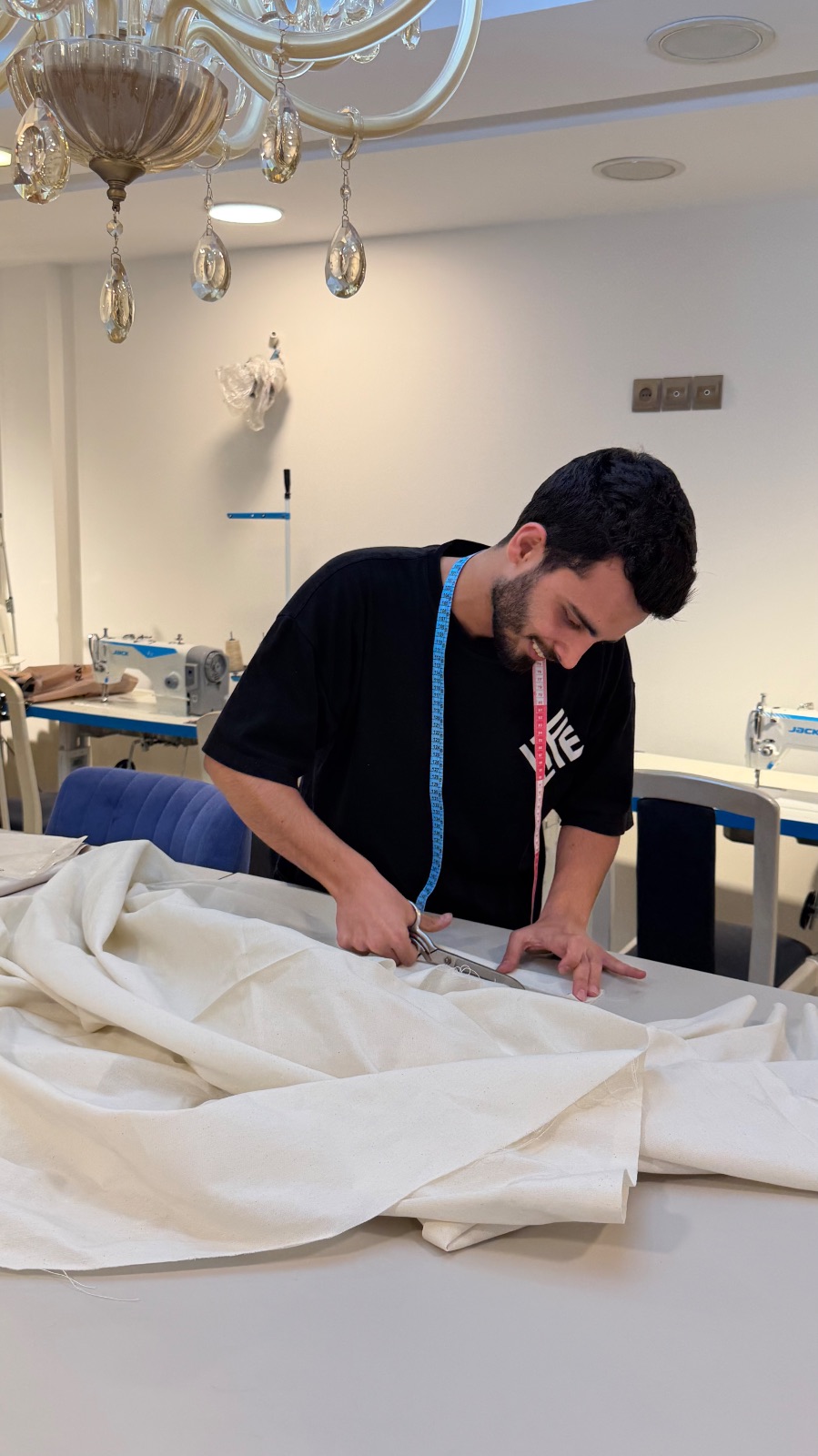 آموزشگاه فنی و حرفه موژان دوخت